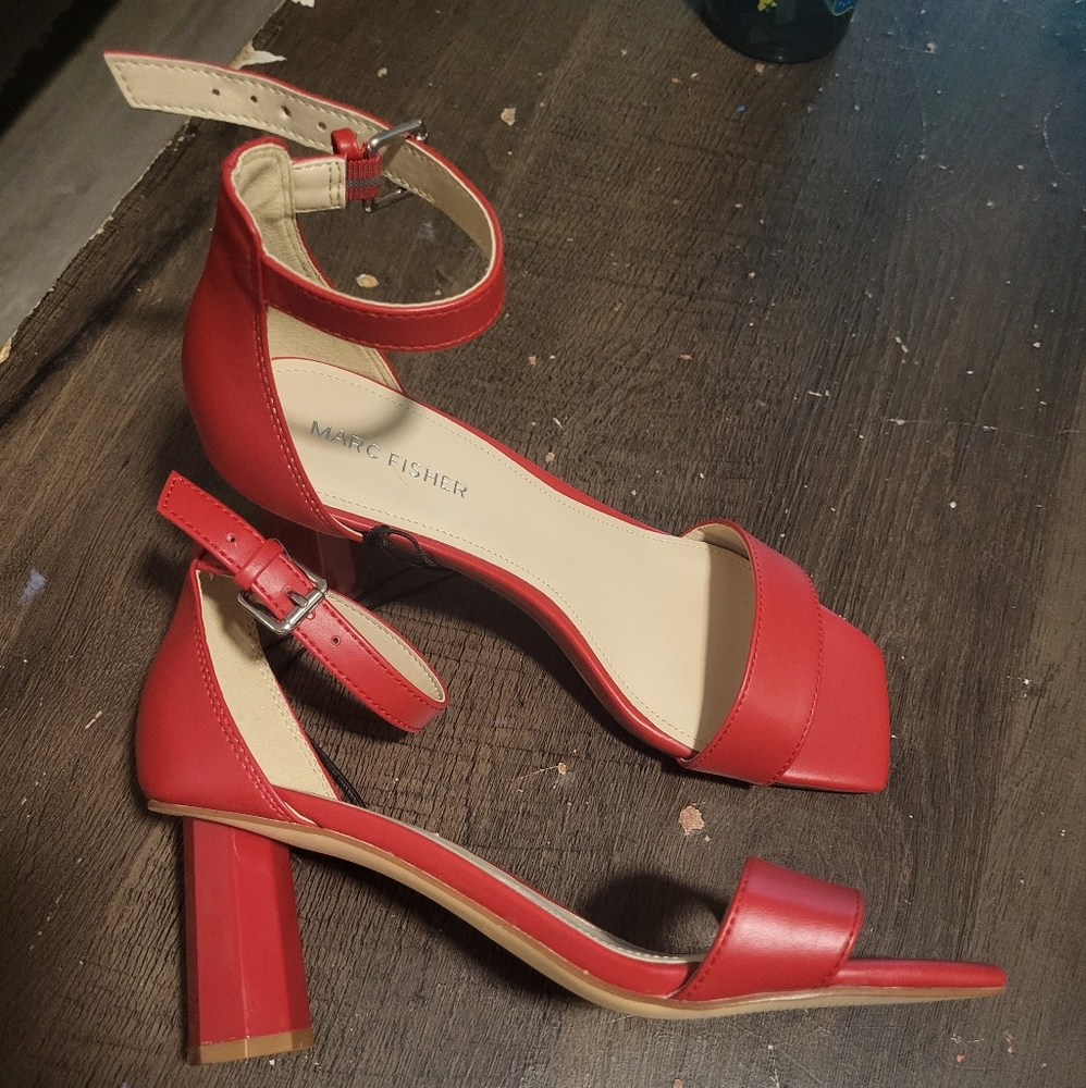 Marc Fisher heels